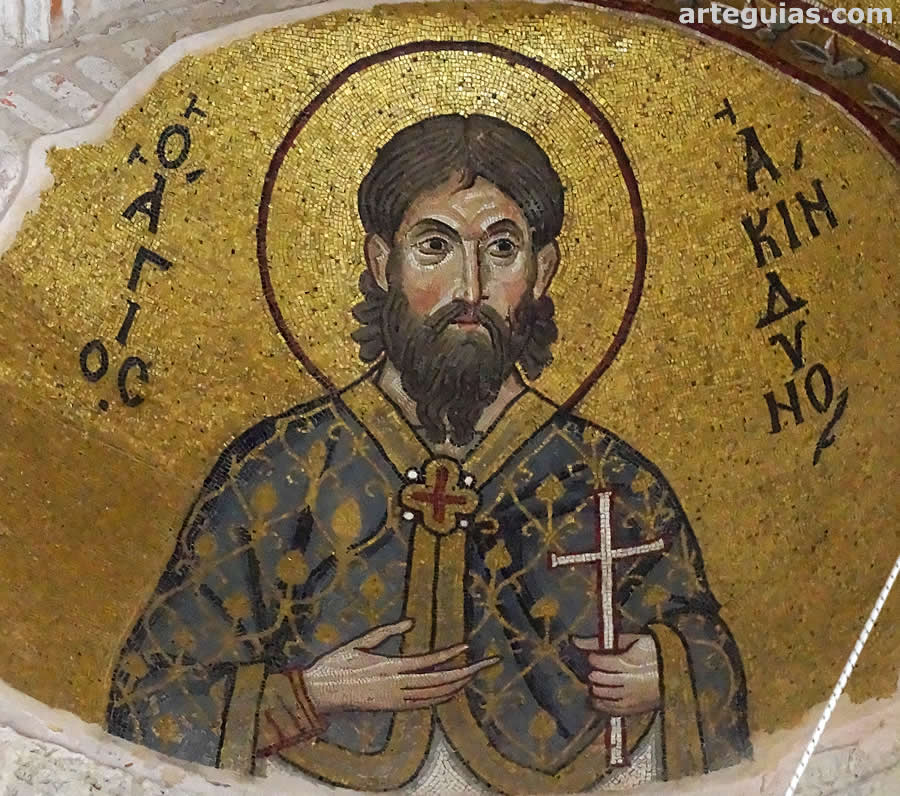 Uno de los santos representados en los mosaicos