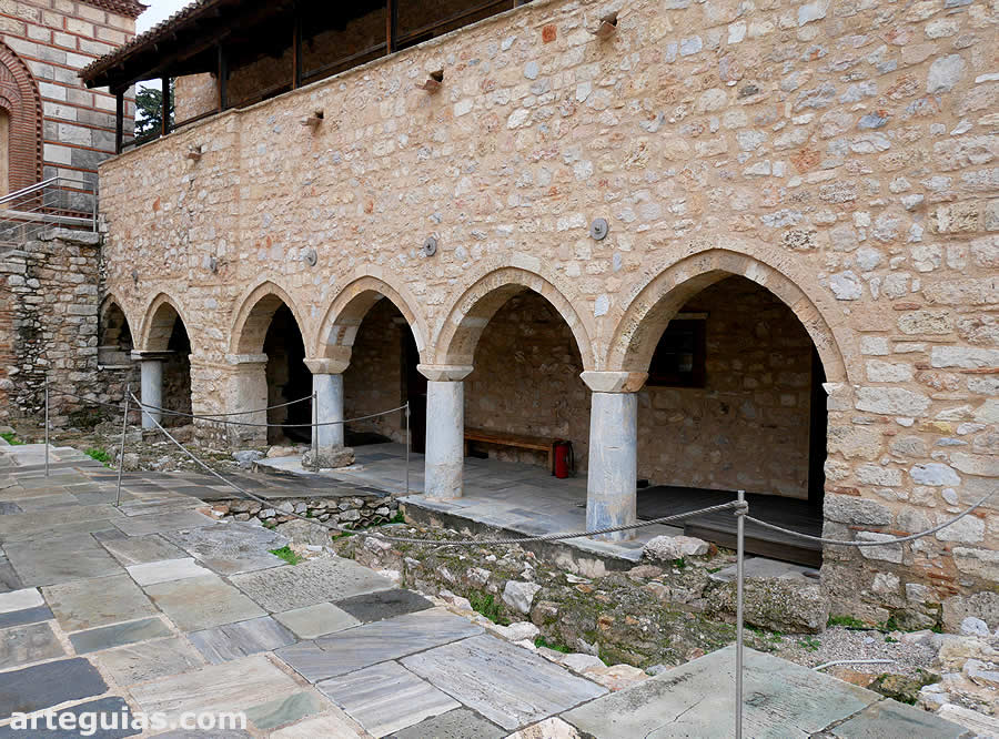 Pandal del claustro cisterciense