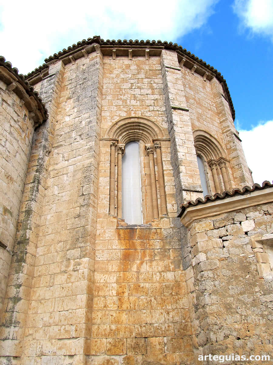 Ábside central de la iglesia del monasterio