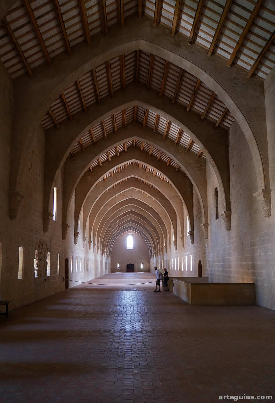 Majestuoso aspecto del Dormitorio de los Monjes