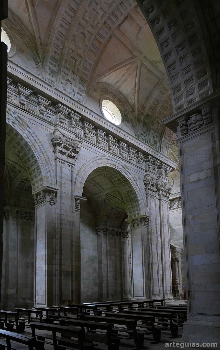 Espectacular alzado de la iglesia monasterial