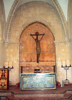 Cabecera g&oacute;tica de la iglesia