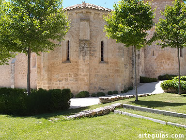 Jard&iacute;n y Capilla de los Fundadores del Monasterio de T&oacute;rtoles de Esgueva