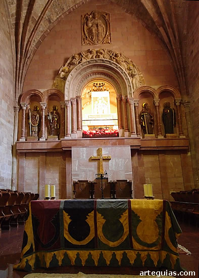 Cabecera comunicada con el Camar&iacute;n de la Virgen