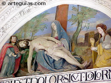 La Piedad. Puerta de la iglesia del Paular