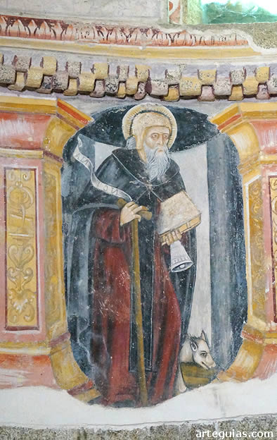 Detalle de los frescos del &aacute;bside central