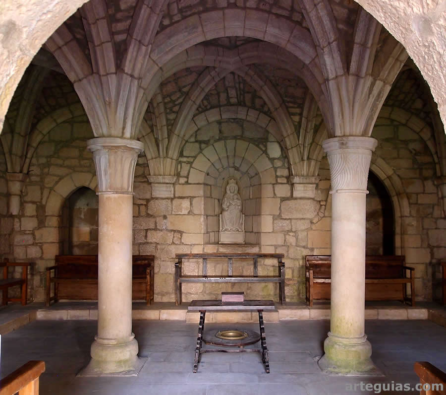 Interior de la sala capitular del Monasterio de Iranzu