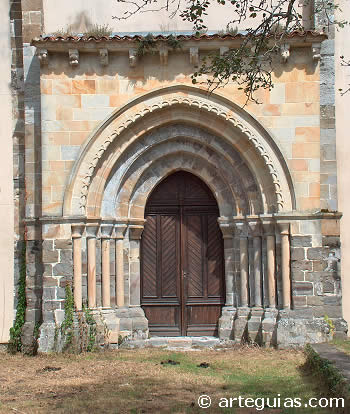 Puerta occidental. San Antol&iacute;n de Bed&oacute;n