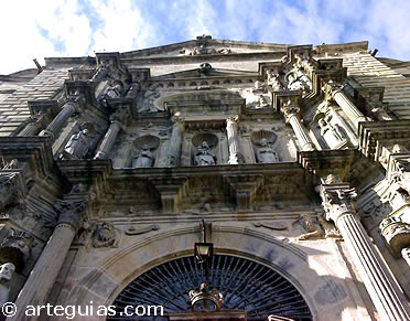 Detalle de la iglesia del monasterio