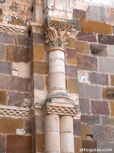 Columnas dobles y sencilla