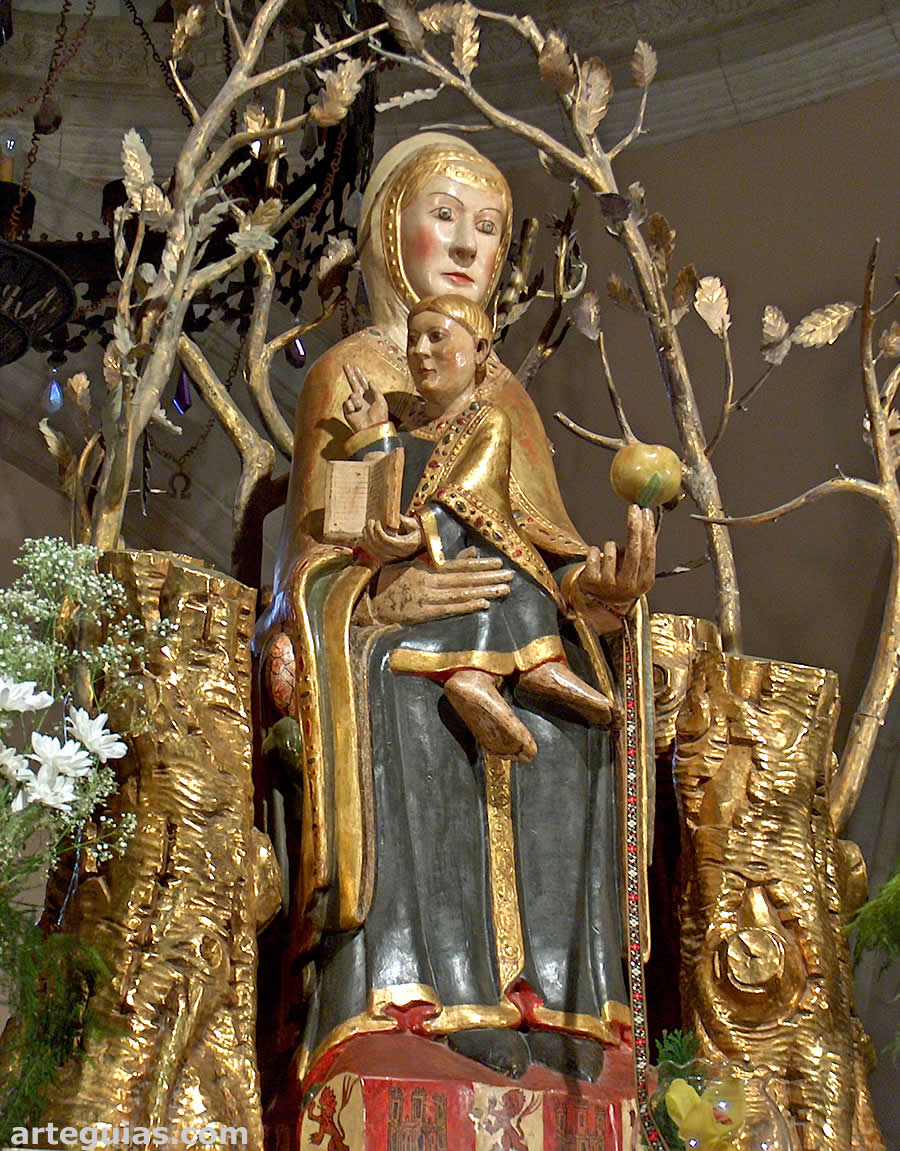 Virgen de Valvanera