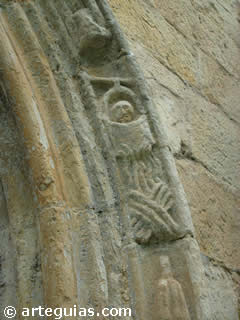 Tormentos infernales en la portada de Abamia