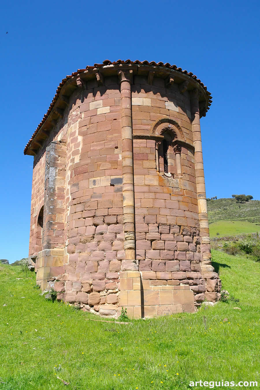 &Aacute;bside de la Ermita de Santa Catalina de Mansilla de la Sierra