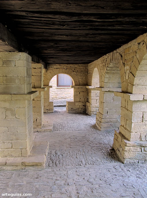 Estructura iferior del h&oacute;rreo de Iracheta, Navarra