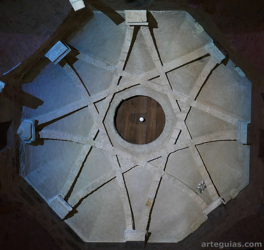 B&oacute;veda mud&eacute;jar del cimborrio