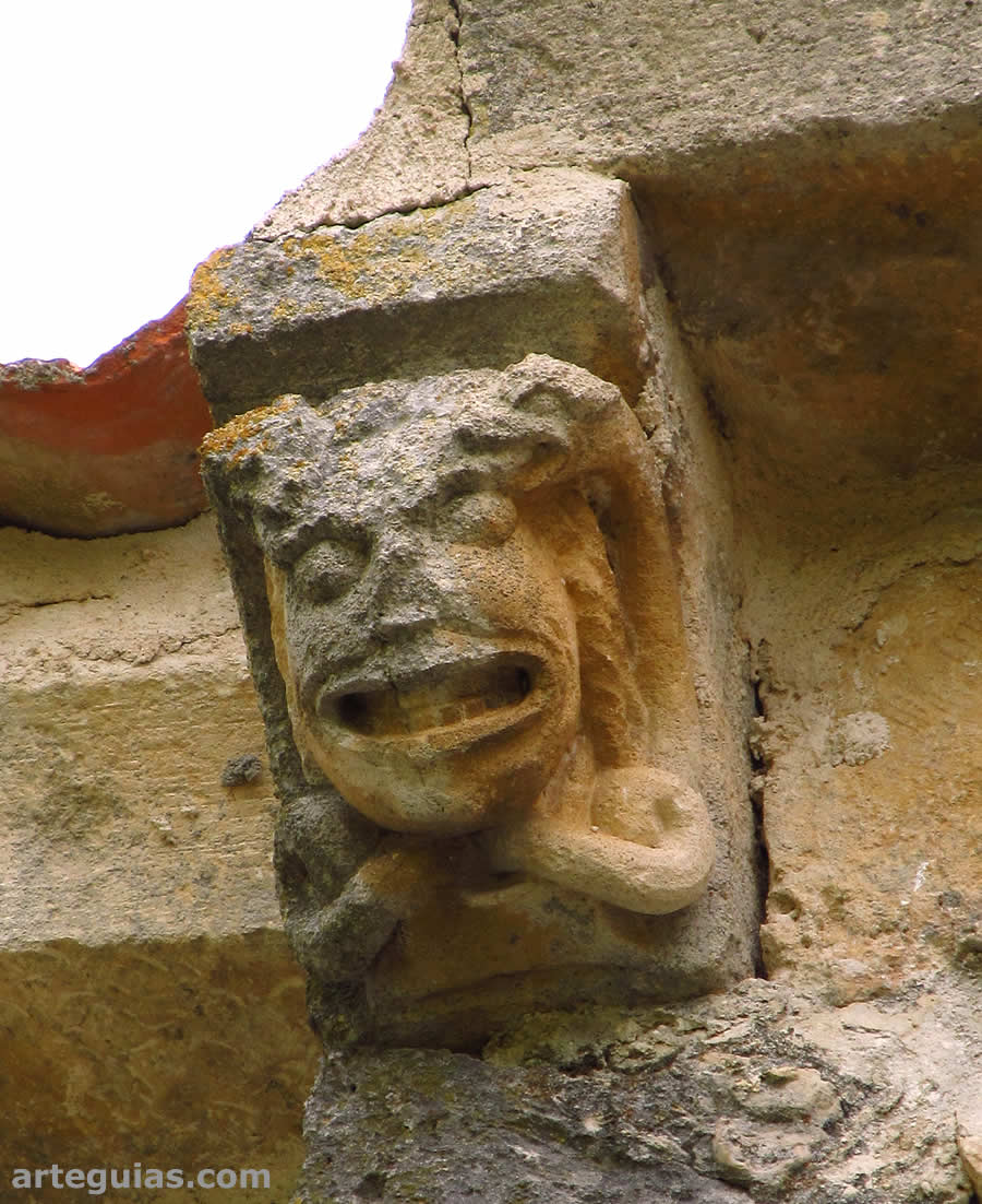Sepientes mordiendo a una persona