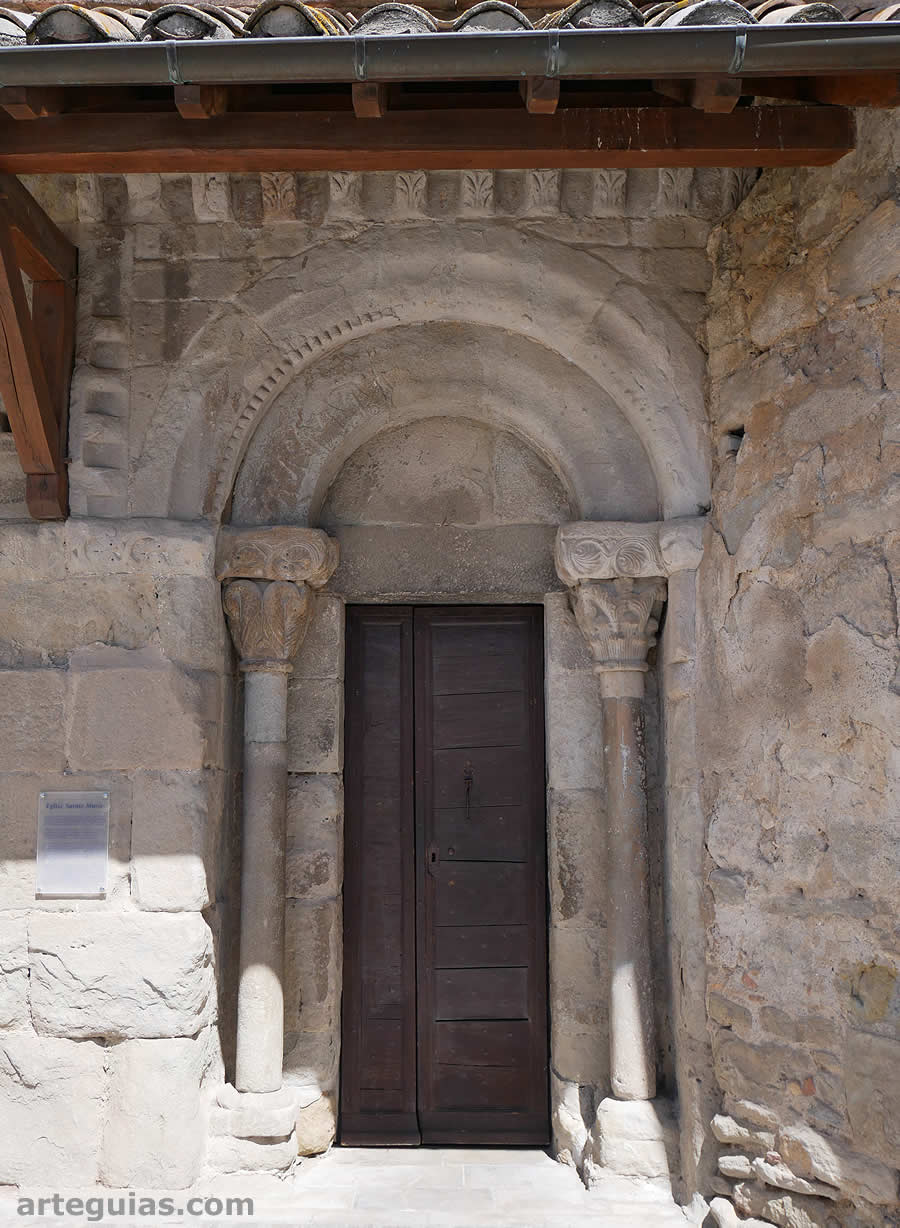 Pqyela puerta exterior