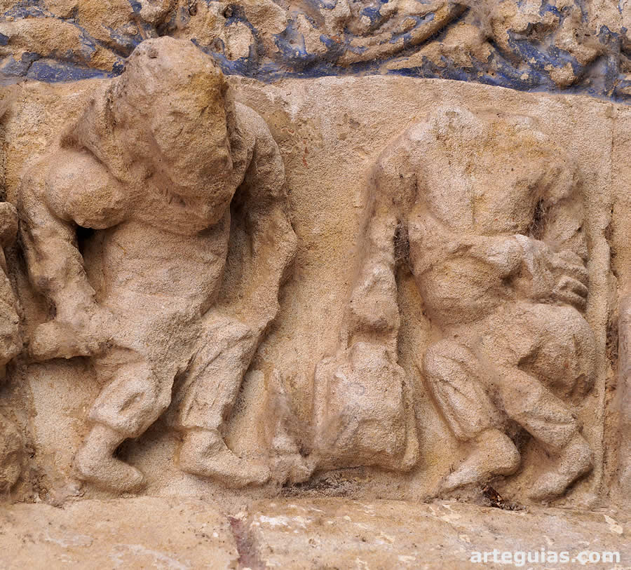 Mes de marzo en el mensario de la puerta