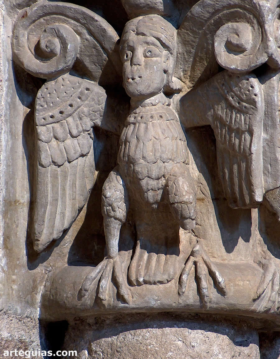 Capitel interior de la iglesia de San Claudio de Olivares, Zamora