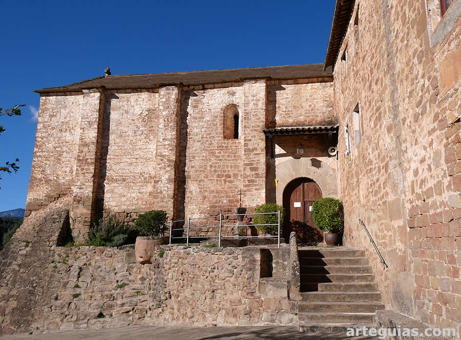 Muro meridional con contrafuertes