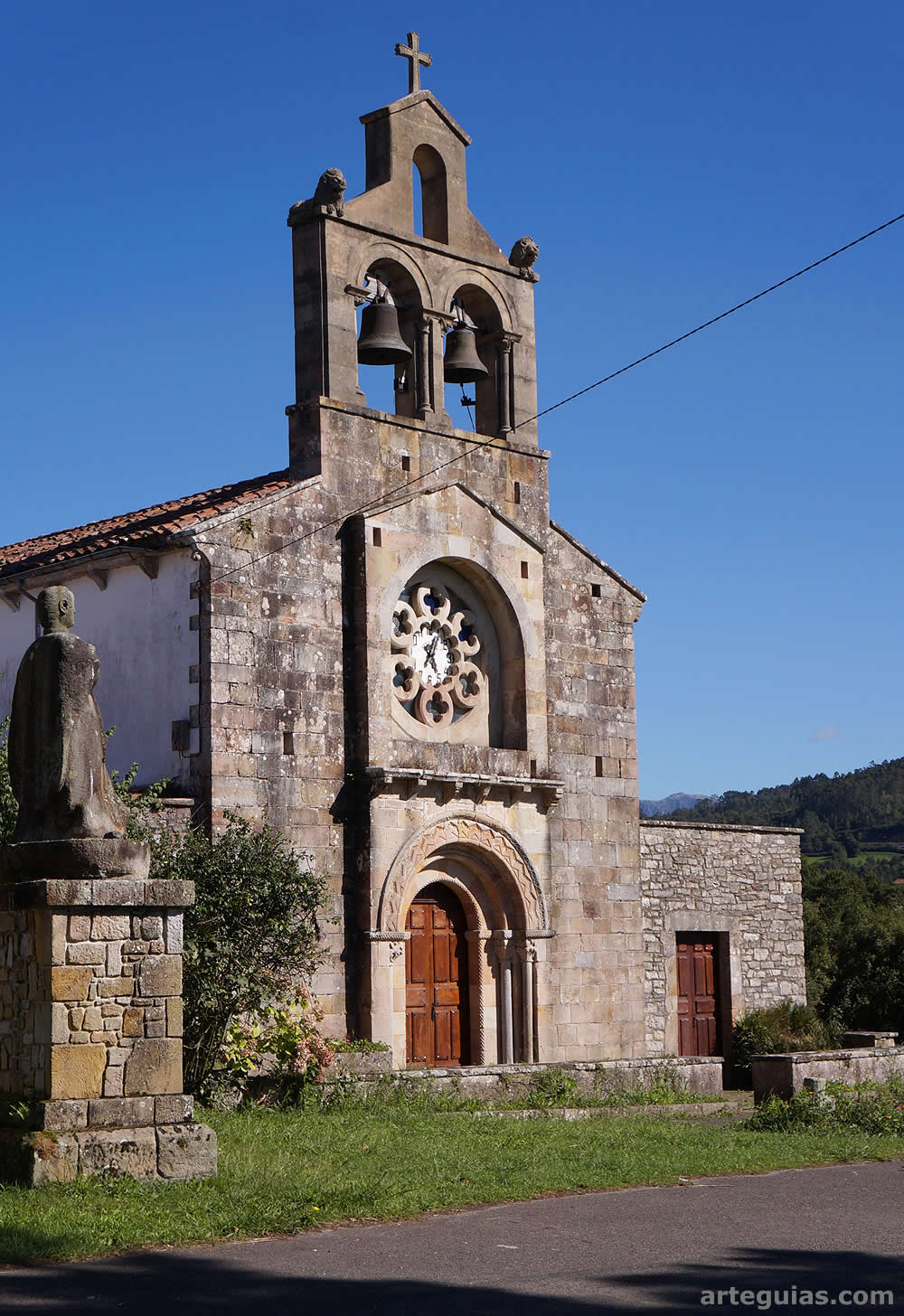 Iglesia de Santa Eulalia de Selorio, Asturias