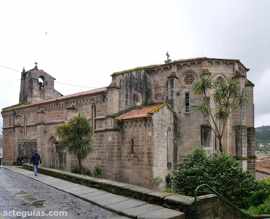 Iglesia de Santa Mar&iacute;a del Azogue de Betanzos desde el sureste