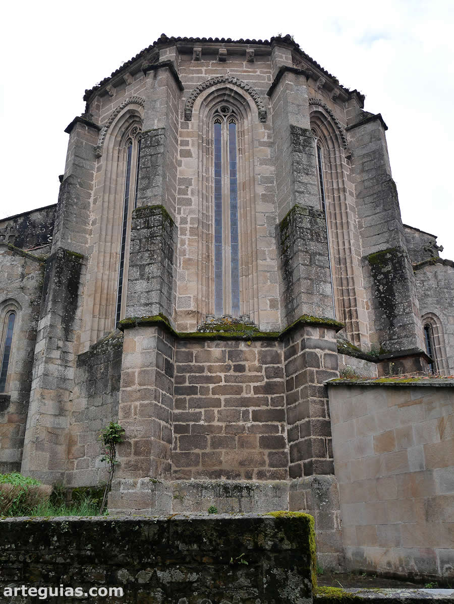 Cabecera g&oacute;tica