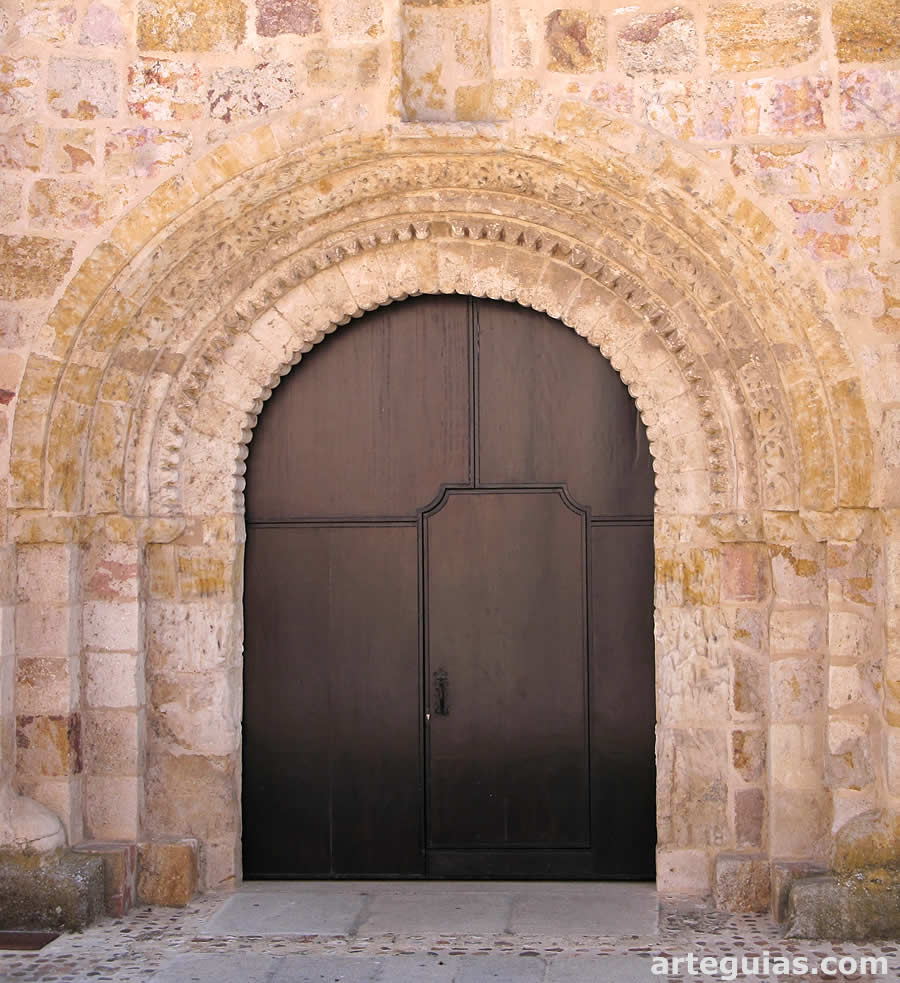 Puerta norte de la iglesia de Santo Tom&eacute;, Zamora