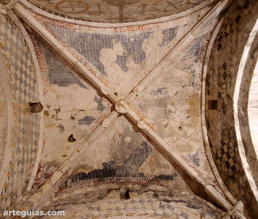 B&oacute;veda del crucero de la iglesia de San Andr&eacute;s de Tabliega