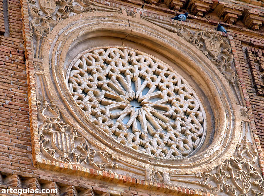 Precioso roset&oacute;n mud&eacute;jar del imafronte