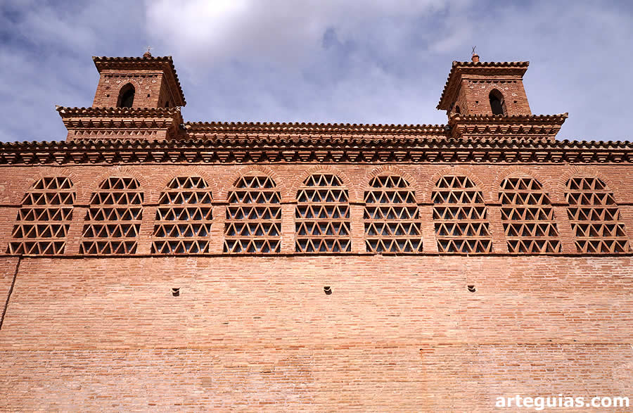 Cabecera de la iglesia de Torralba de Ribota