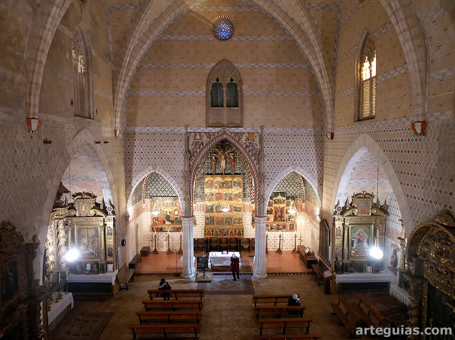 Torralba de Ribota: aspecto interior desde lo alto del coro