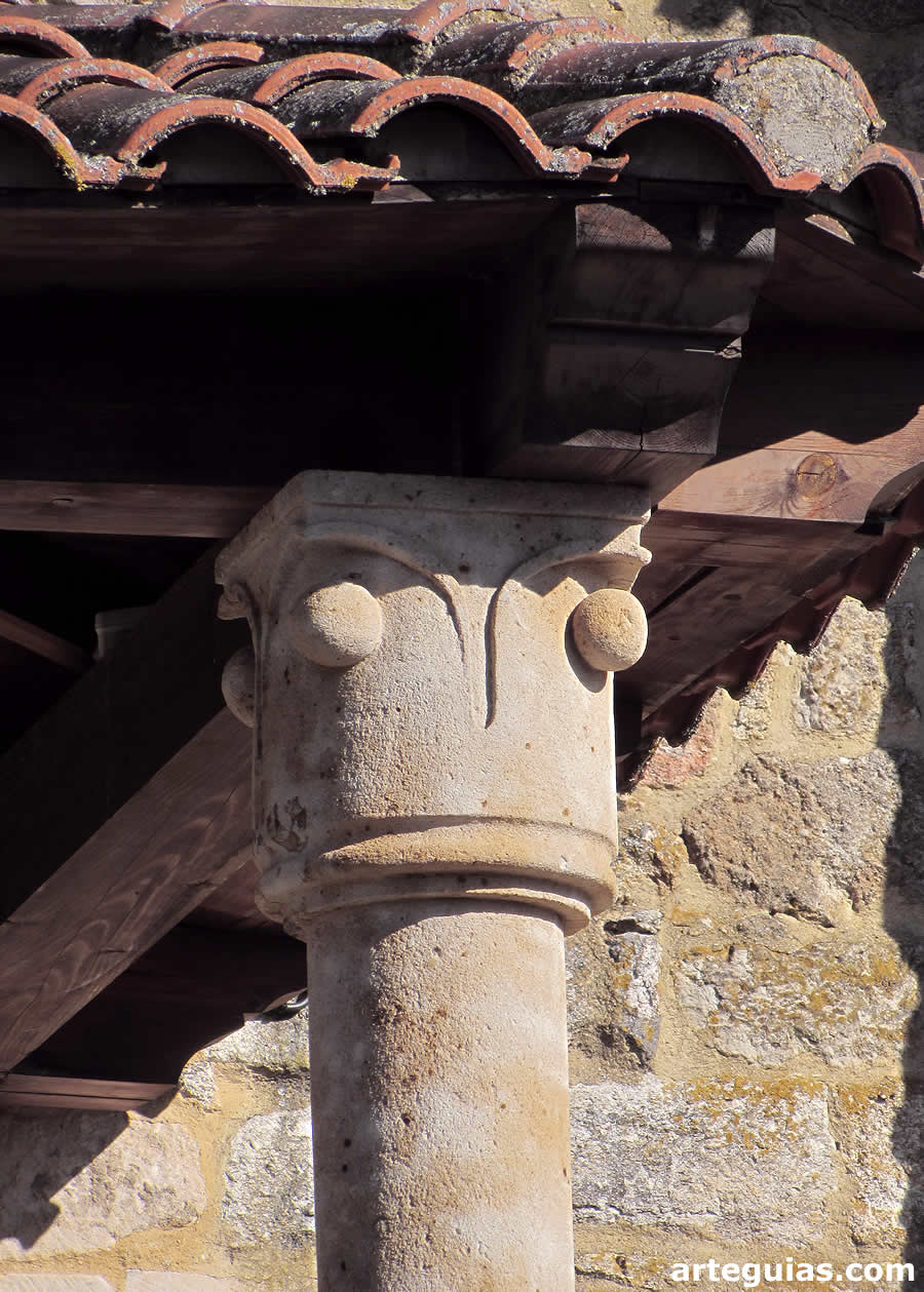 Columna del p&oacute;rtico moderno