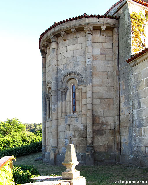 Iglesia de A Mezquita, Ourense: cabecera
