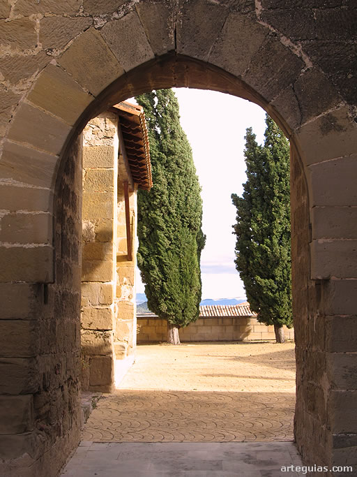Entorno de la iglesia de Villaseca