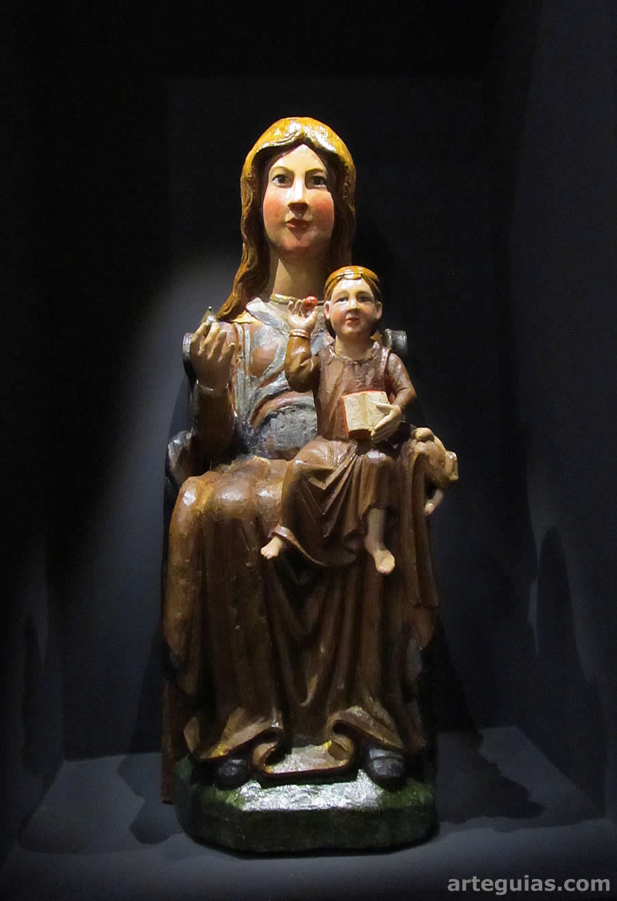Imagen de la Virgen y el Ni&ntilde;o en el Museo Diocesano de Zamora