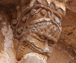 Iglesia de Villavega de Aguilar