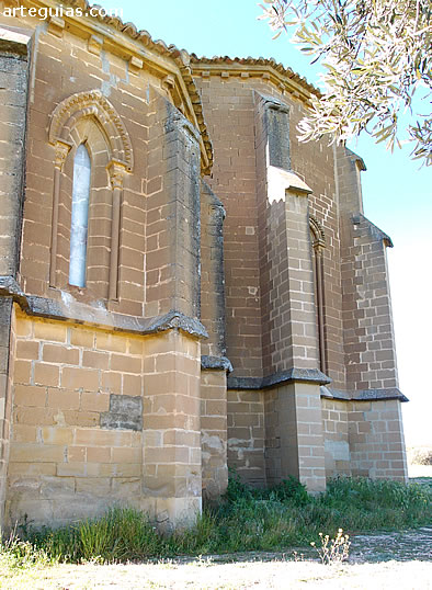 Iglesia de San Miguel de Foces: cabecera