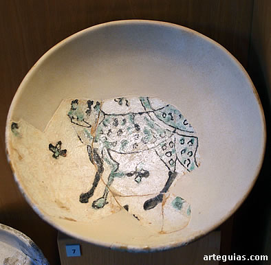 Plato de cer&aacute;mica