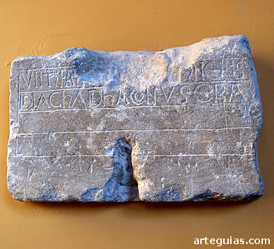 L&aacute;pida funeraria del siglo XII