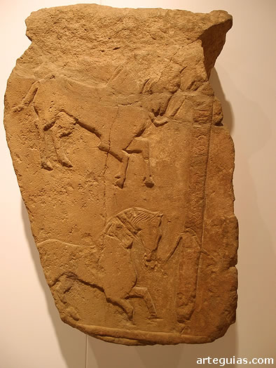 Relieve ib&eacute;rico con caballos e inscripci&oacute;n, procedente de  Tamarite de Litera