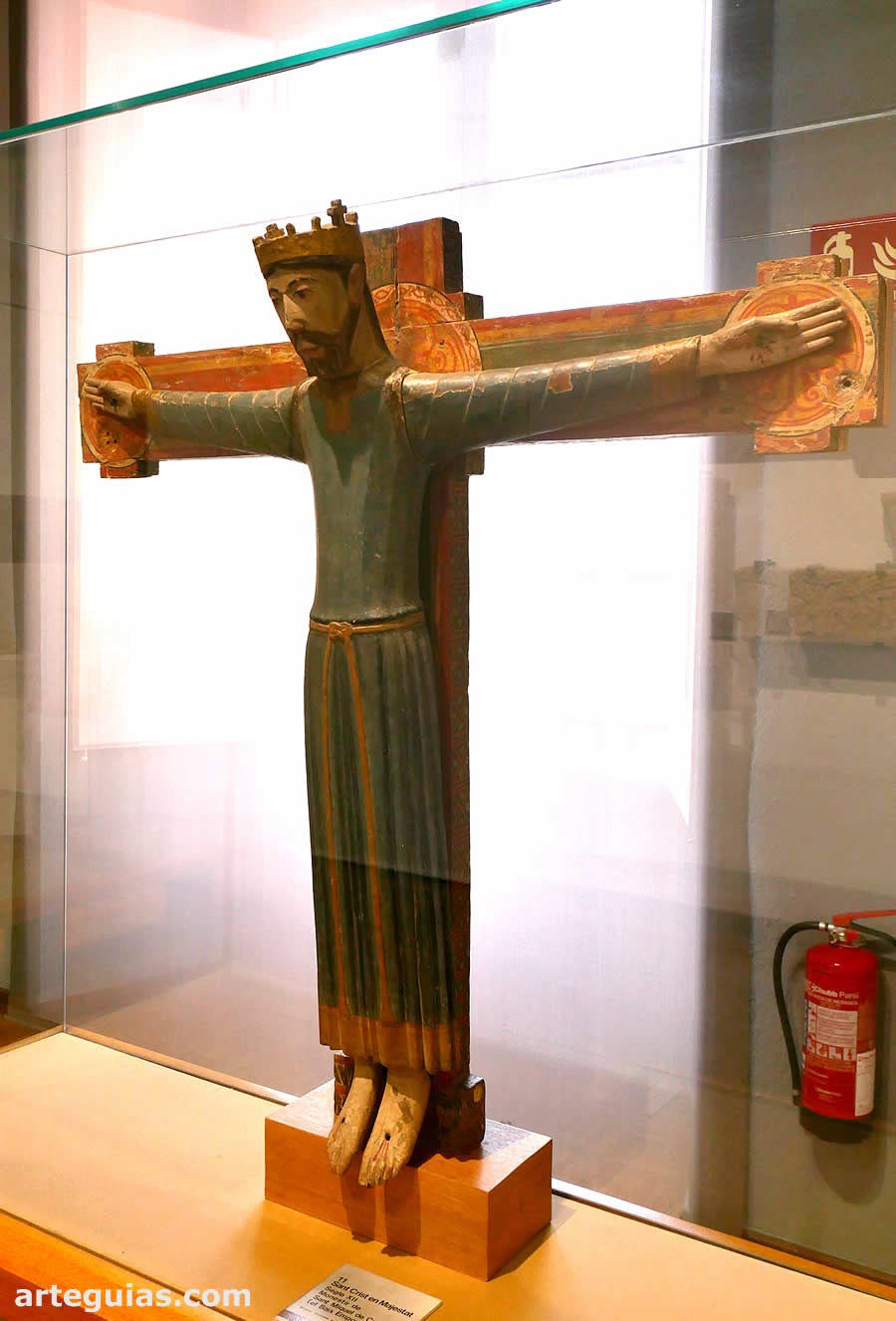 Una de las obras m&aacute;s relevantes del Museo de Arte de Girona: Cristo de Sant Miquel de Cru&iuml;lles