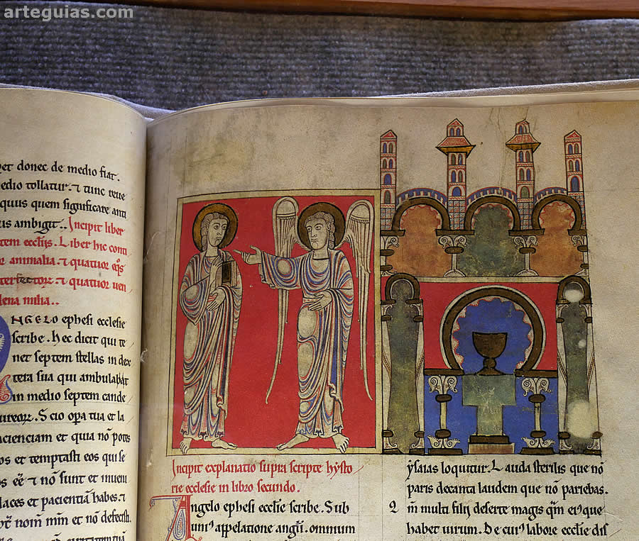 En el museo se exponen numerosos facs&iacute;miles de diversos c&oacute;dices medievales