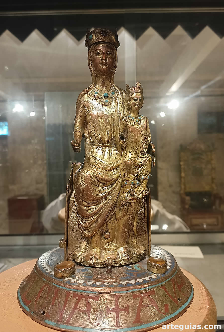 Virgen de la Dehesa Brava de Husillos. Una de las obras maestras del museo