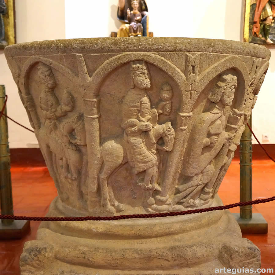 Pila de Valcobero en el Museo Diocesano de Palencia