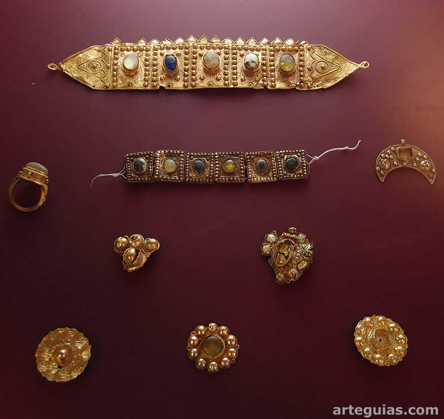 Tesoro califal de Charilla, uno de los mejores  conjunto del museo