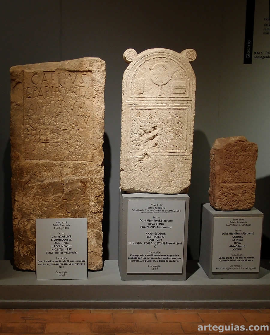 Estelas funerarias romanas en el Museo de Ja&eacute;n
