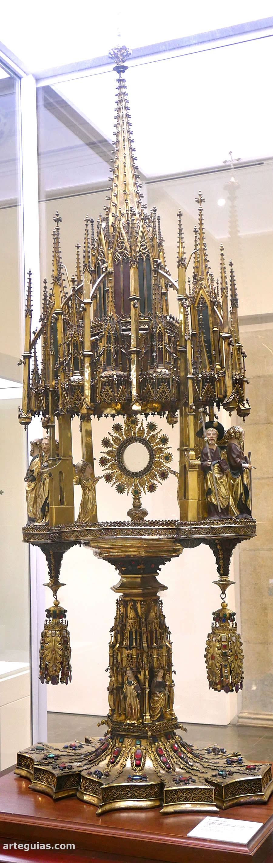 Custodia g&oacute;tica en el Museo Tesoro de la Catedral de Girona