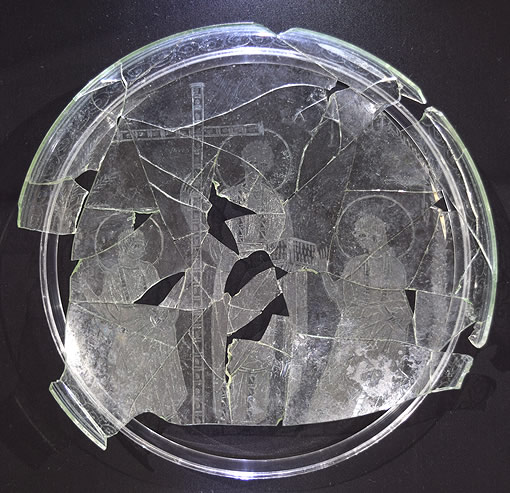 La patena de Cristo en Majestad