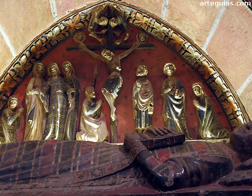 Detalle de uno de los sepulcros